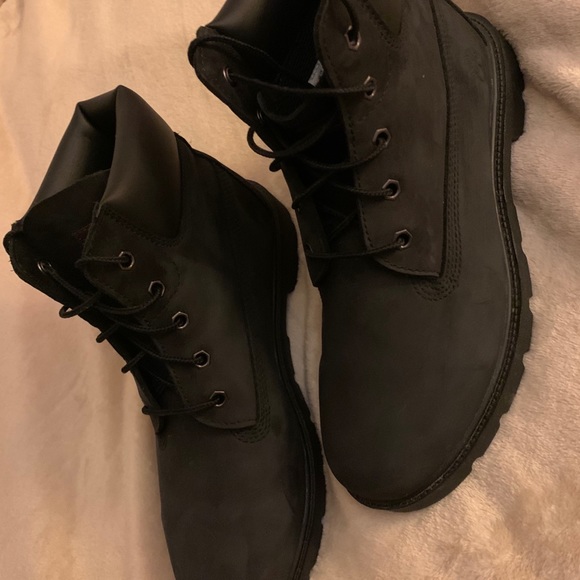 Timberlands boots - Picture 1 of 3